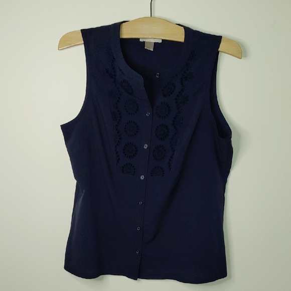 Ann Taylor LOFT Navy Blue Sleeveless Fitted Blouse with Mandarin Collar Size SP - Picture 2 of 5